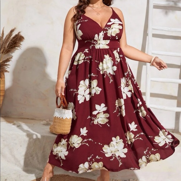 Dresses & Skirts - Boho floral print crisscross back cami maxi dress